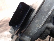 Moteur essuie glace avant