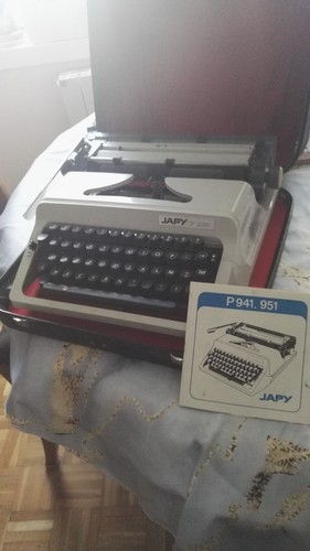 Machine écrire japy - écrire,