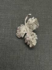 Ancienne Broche En Argent Avec