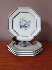 4 Assiettes à dessert