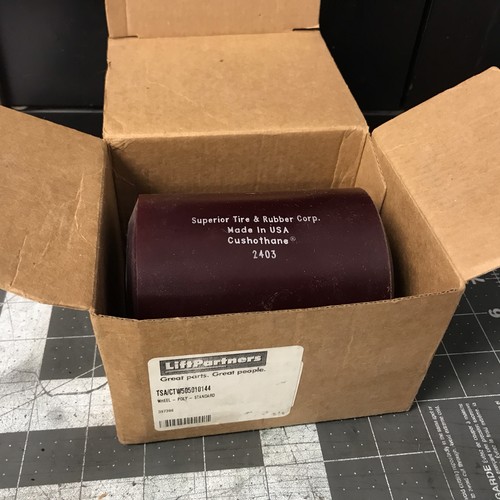 Superior tire rubber pallet - &,