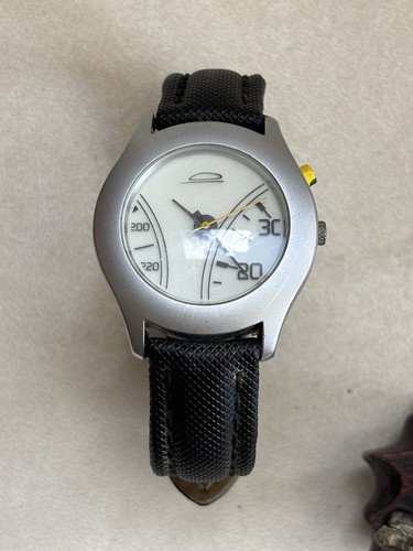 Montre renault megane quartz - renault,