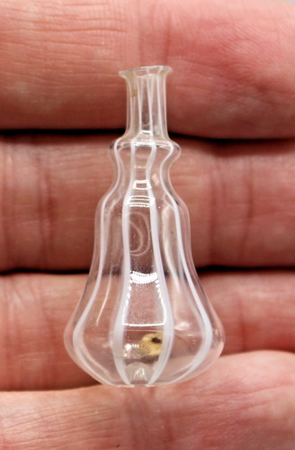 Ancienne petite bouteille - ancienne,