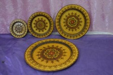 ANCIEN LOT DE 4 ASSIETTE BOIS