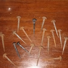 18 clous anciens en fer forgé tête ronde XVIIIè