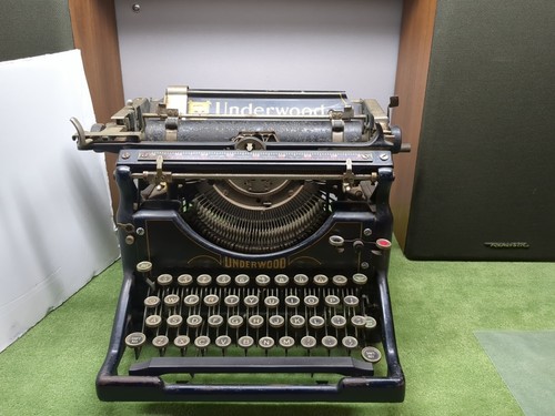Underwood vintage typewriter - vintage,