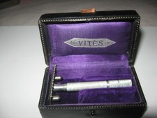 ancien rasoir de sureté dans sa boite Vitès