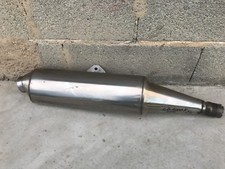 UN SILENCIEUX D ECHAPPEMENT ORIGINE HM MER E1 HONDA CB1000F 2004 1000 CBF CB F