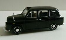  1/43 taxi Austin FX4 London 1965 sans boite