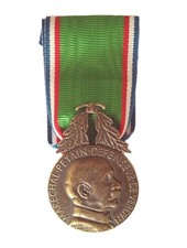 Médaille de la Délégation Lafayette Maréchal Pétain Verdun 1920 - REFRAPPE 