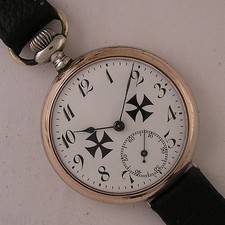 Montre-bracelet allemande