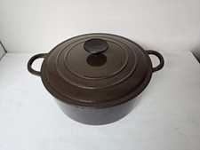 Ancienne cocotte en fonte Pot