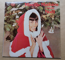 MIREILLE MATHIEU chante NOEL