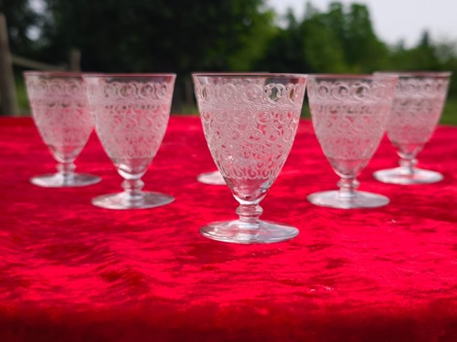 Belle serie verres a vin - serie, de