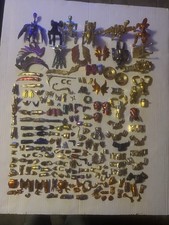 Gros Lot SAINT SEIYA Vintage Chevalier du Zodiaque Lot De Pièces D’armure