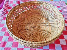 Corbeille  ancien Osier beau tressage avec motifs :  diam 29x 29 ht 11cm