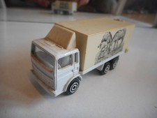 Camion Majorette Saviem blanc
