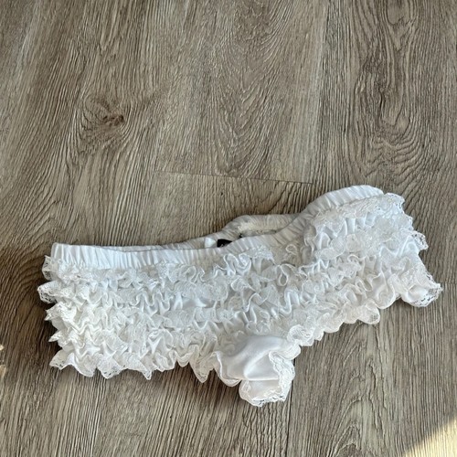 Morbid threads white ruffle - white,