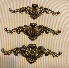 Lot Ancienne Garniture ornement décoration Fronton meuble bronze