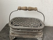 Ancienne Chaufferette En Fonte