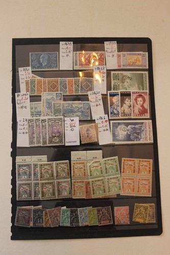 Lot de timbres colonies - 28-,