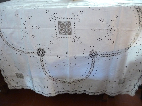 Linge ancien nappe brodée - ancien,