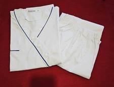 Ensemble aide-soignante