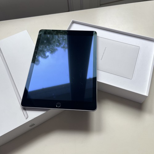 Ipad air model a1566 - air,