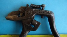 Pince avoyer peugeot frères - avoyer,