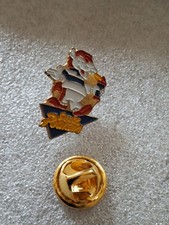   pin's. Chocolat SUPER POULAIN. P70