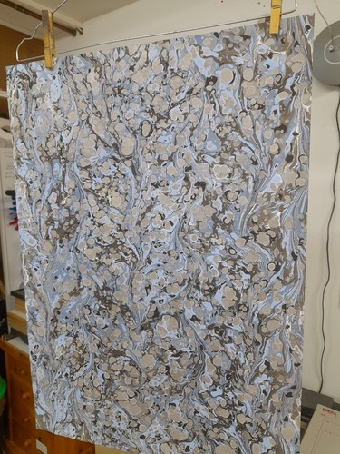 Papier marbré cuve de - marbré,