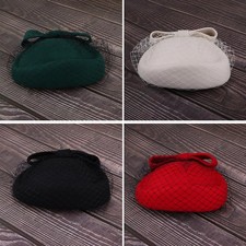 Voile, chapeau bibi, pince à