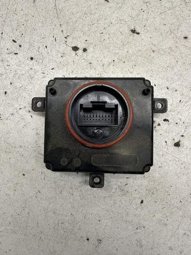 Audi 2013 phare - 8t, 8f