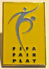 Pin's FIFA FAIR PLAY JAUNE ET BLEU Football Sport Signé Fifa - Hat Zürick #1/6