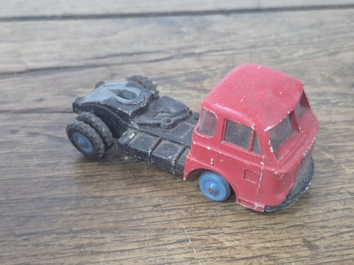 Camion miniature saviem - camion, cij