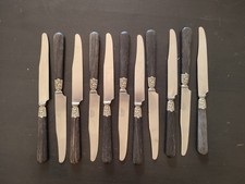 Lot de 11 couteaux anciens A