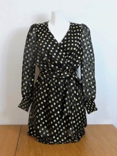 🌼 Robe Noir à Motif Doré