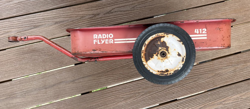 Vintage radio flyer 412 - radio,