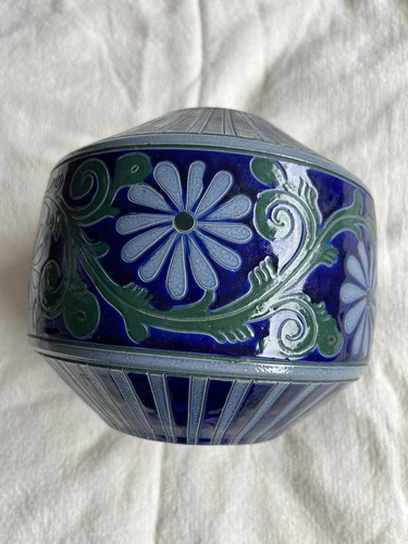 Cache pot art - cache-pot, deco