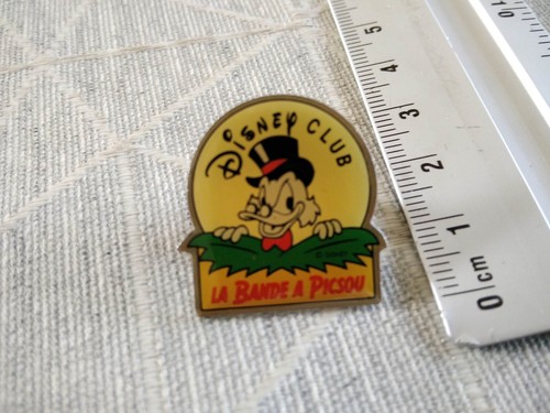 Vintage pins disney - -, club