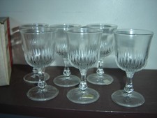 lot petits verre a liqueur 