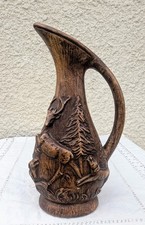 Pichet En Plâtre À Décor De