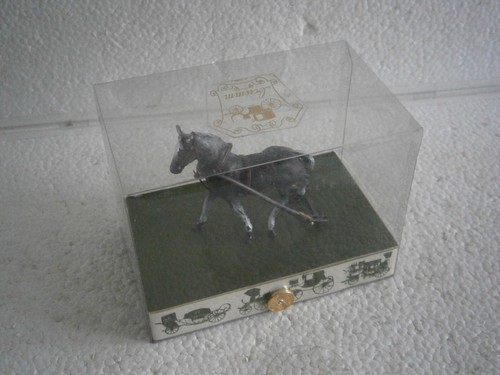 Jouet ancien cheval equestre - jouet,