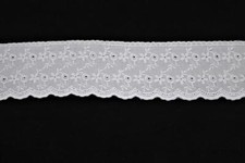 Dentelle Broderie Anglaise Tresse 7,5cm San Gallo 4BF37B Festonnée Volant Unique