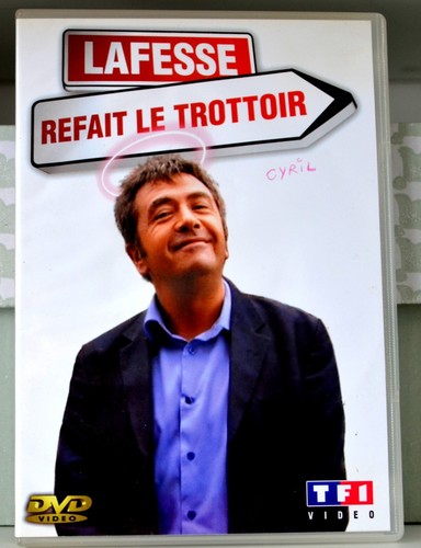 Lafesse refait trottoir - refait,