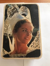 ANCIENNE BOITE A BISCUITS EN METAL  - MOTIFS BRETONS - MARQUE MASSILLY