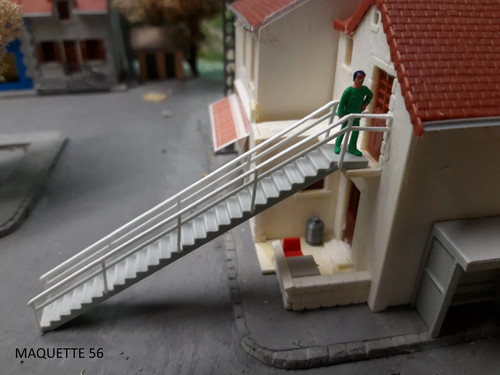 Lot escaliers secours - ho, 4