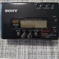 Walkman enregistreur DAT