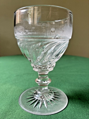 Ancien verre eau cristal - verre,