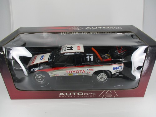 Ta658 autoart racing 18 - autoart,